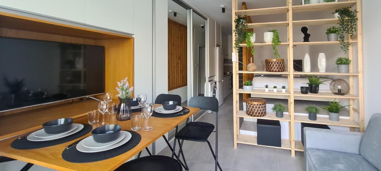 Phaedrus Living Seaside Luxury Flat Athina 123 Lägenhet Paphos Exteriör bild